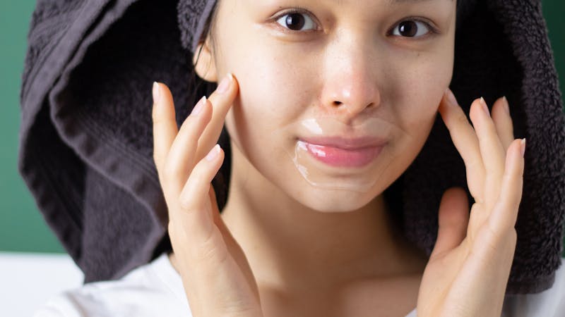 Illustratie bij Bakuchiol vs Retinol: Welk Anti-Aging Ingrediënt Kies Jij?