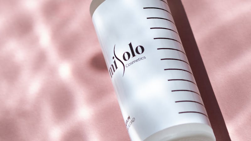Illustratie bij Hyaluronzuur Serum: Alles Wat Je Moet Weten